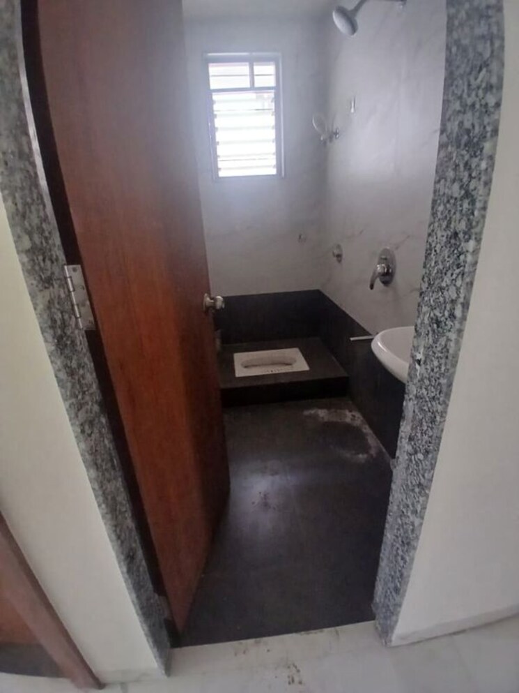 Bathroom, gangapur road 3 Bedroom 1240 Sq.Ft. Apartment In Gangapur Road Nashik 9760972