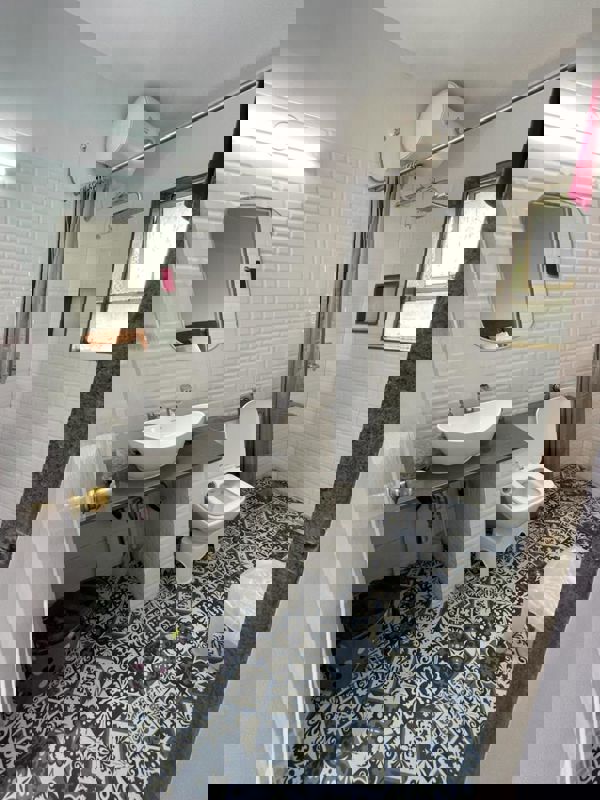 2 BHK Apartment For Rent in Shahenshah CHS