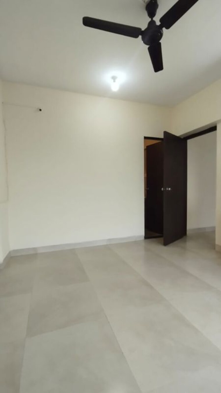 Room, conwood-astoria 1 Bedroom 650 Sq.Ft. Apartment In Goregaon East Mumbai 9761165