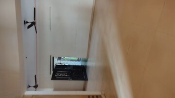 Furnished Amenities in 3 BHK Apartment at Express One, Vasundhara Sector 14 – for Rent