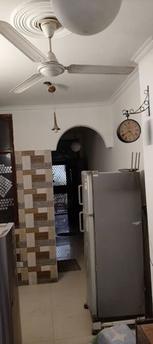 Furnished Amenities in 2 BHK Builder Floor at Malviya Nagar – for Rent