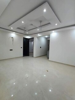 2 BHK Builder Floor For Rent in Saket
