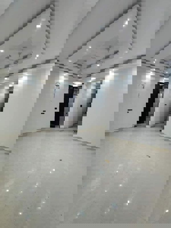 2 BHK Builder Floor For Rent in Saket