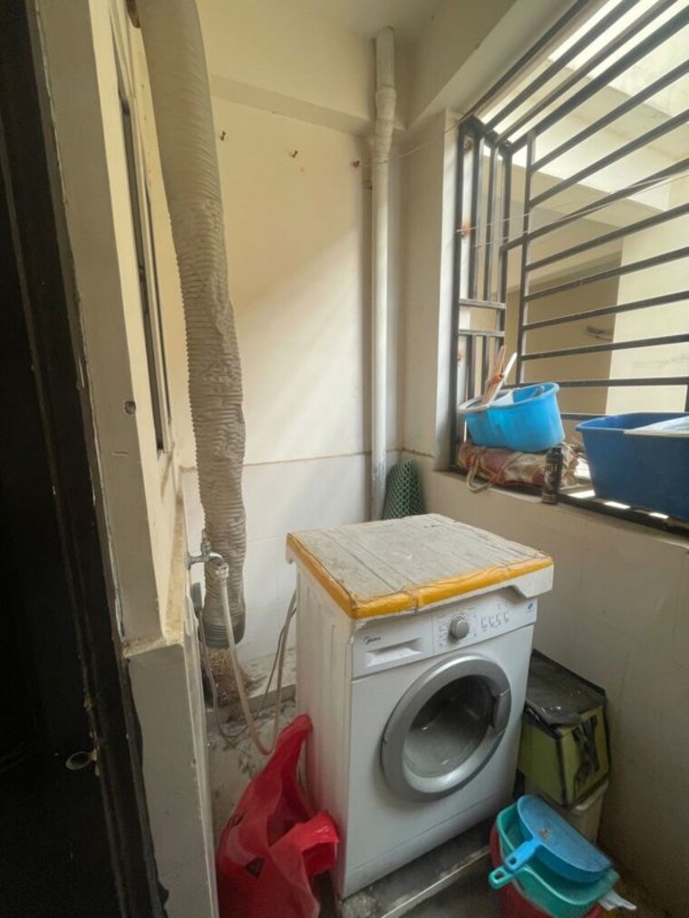 Bathroom, celebrity-prime-uber-heights 2 Bedroom 1100 Sq.Ft. Apartment In Serilingampally Hyderabad 9761355