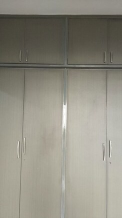 3 BHK + Pooja Room,Servant Room,Study Room Independent House For Sale in DLF Phase II