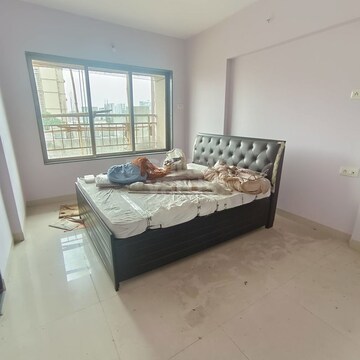 Bedroom in 3 BHK Independent House at Dlf Phase ii – for Sale