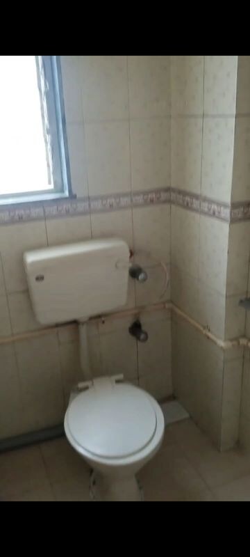 Bathroom in 2 BHK Apartment at Parel – for Rent