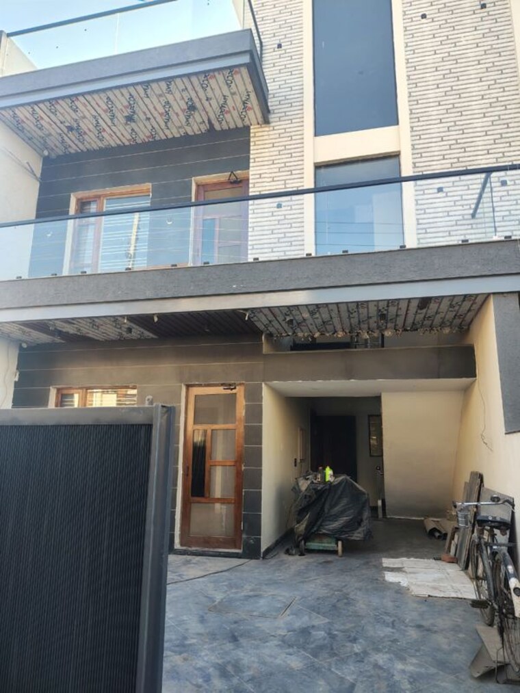 Exterior View, dhakoli 6+ Bedroom 215 Sq.Yd. Independent House In Dhakoli Zirakpur 9761823