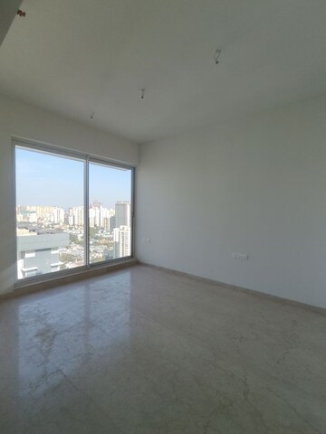 Room in 3 BHK Apartment at Courtyard by Narang Realty and The Wadhwa Group, Pokhran Road No Two – for Rent