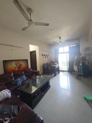 Living Room in 2.5 BHK Apartment at Amrapali Zodiac, Sector 120 – for Sale