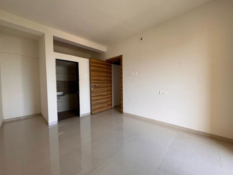Room, vasai 2 Bedroom 730 Sq.Ft. Apartment In Vasai Palghar 9761834
