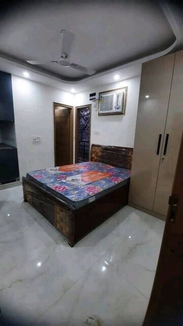 1 BHK Builder Floor For Rent in Saket