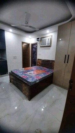 1 BHK Builder Floor For Rent in Saket