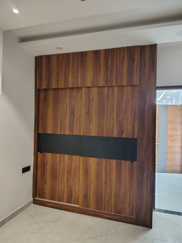 Furnished Amenities in 4 BHK Independent House at Dhakoli – for Sale