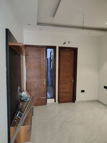 Bedroom in 4 BHK Independent House at Dhakoli – for Sale