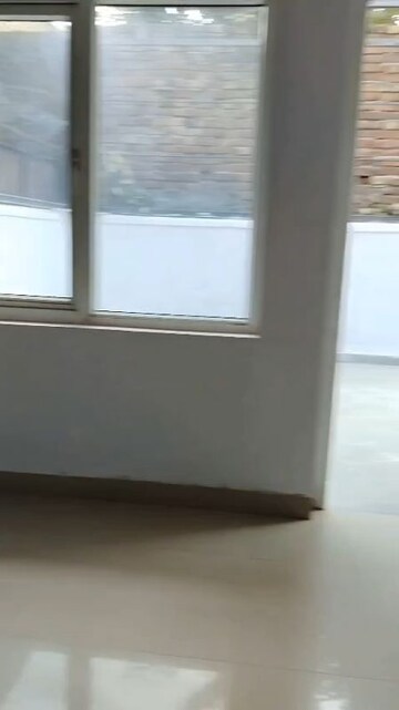 Room in 4 BHK Apartment at BPTP Parklands Villa, Sector 88 – for Sale