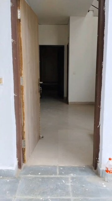 Master Bedroom in 4 BHK Apartment at BPTP Parklands Villa, Sector 88 – for Sale