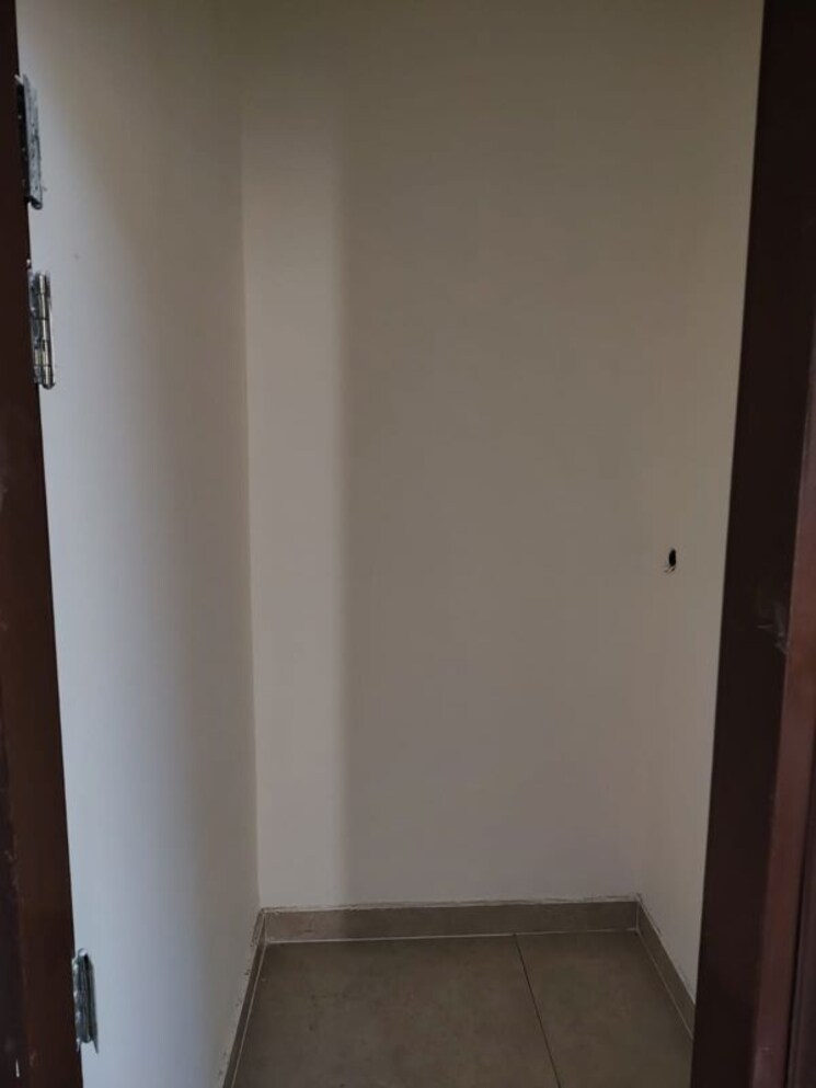 Room, dhakoli 3 Bedroom 108 Sq.Yd. Independent House In Dhakoli Zirakpur 9762010