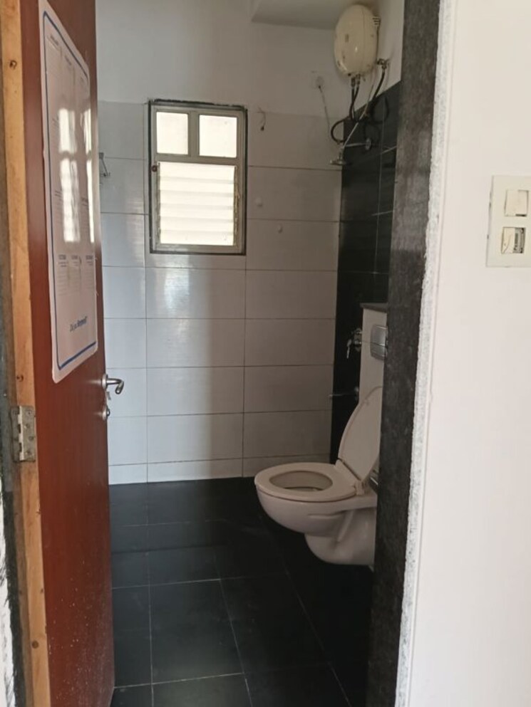 Bathroom, kolte-patil-life-republic 3 Bedroom 1220 Sq.Ft. Apartment In Hinjewadi Pune 9762040