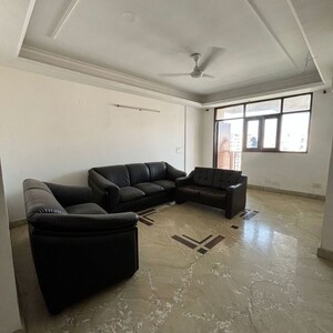 Team Area in 4 BHK Apartment at Anand Niketan CGHS, Sarswati Kunj ii – for Rent