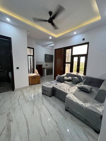 Living Room in 1 BHK Builder Floor at Saket – for Rent