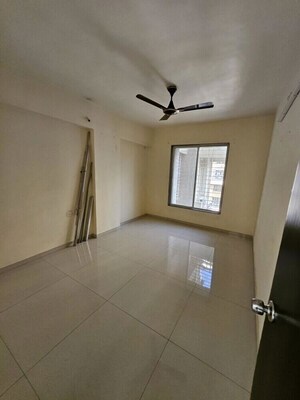 Room in 3 BHK Apartment at Pimple Saudagar – for Rent