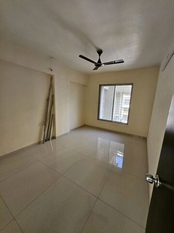 Room in 3 BHK Apartment at Pimple Saudagar – for Rent