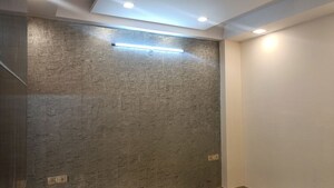 Room in 3 BHK Builder Floor at Vaishali Sector 5 – for Sale