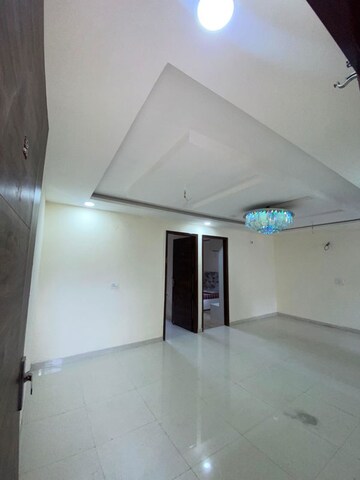 Room in 3 BHK Builder Floor at Dhakoli – for Sale