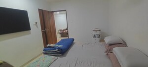 Bedroom in 2 BHK Apartment at Vaibhav Apartment Prabhadevi, Prabhadevi – for Rent