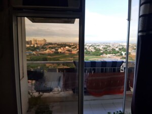 Balcony in 3 BHK Independent House at Dlf Phase ii – for Sale