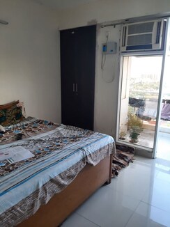 3 BHK + Pooja Room,Servant Room,Study Room Independent House For Sale in DLF Phase II