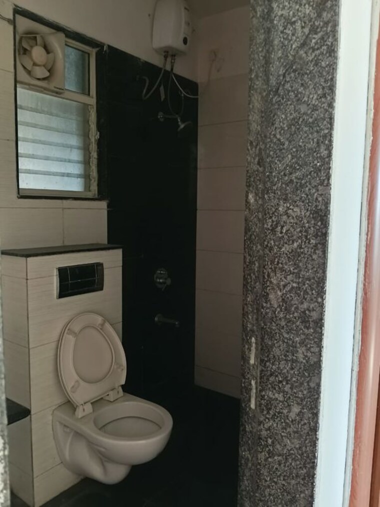 Bathroom, kolte-patil-life-republic 2 Bedroom 870 Sq.Ft. Apartment In Hinjewadi Pune 9762427