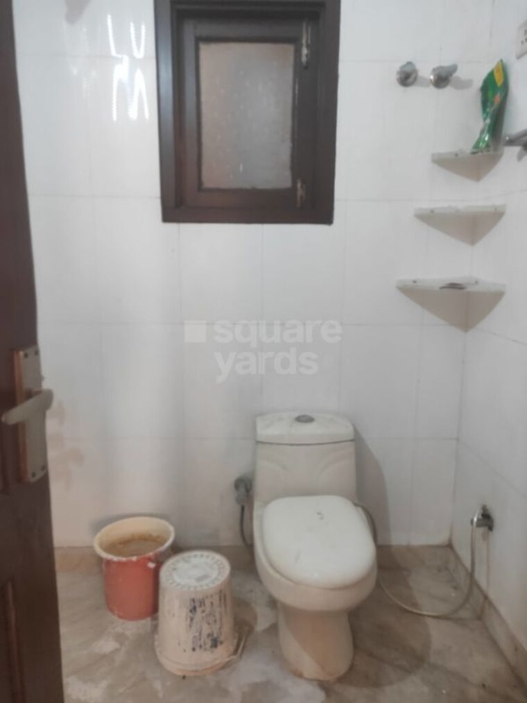 Bathroom, chattarpur 2 Bedroom 891 Sq.Ft. Builder Floor In Chattarpur Delhi 9762304