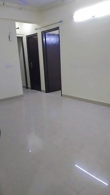 Room in 4 BHK Independent House at Dlf Phase ii – for Sale