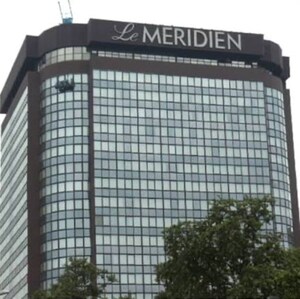  Office Space – Exterior View View at Meridian Apartment Andheri, Veera Desai Road - for Rent