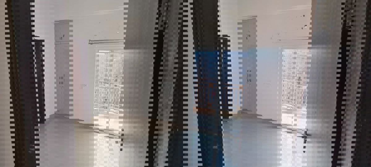 3 BHK + Pooja Room,Servant Room,Study Room Independent House For Sale in DLF Phase II