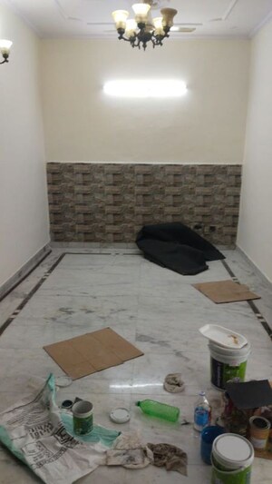 2.5 BHK Independent House For Rent in Sector 33