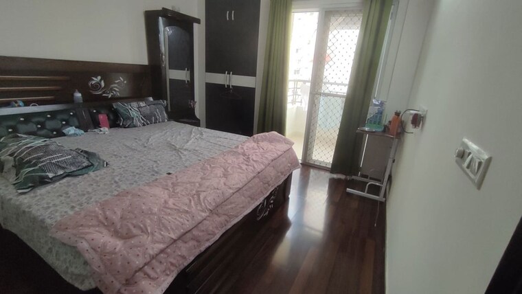 Bedroom, dlf phase ii 3 Bedroom 1935 Sq.Ft. Independent House In Dlf Phase ii Gurgaon 9759290