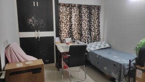 Team Area in 3 BHK Independent House at Dlf Phase ii – for Sale
