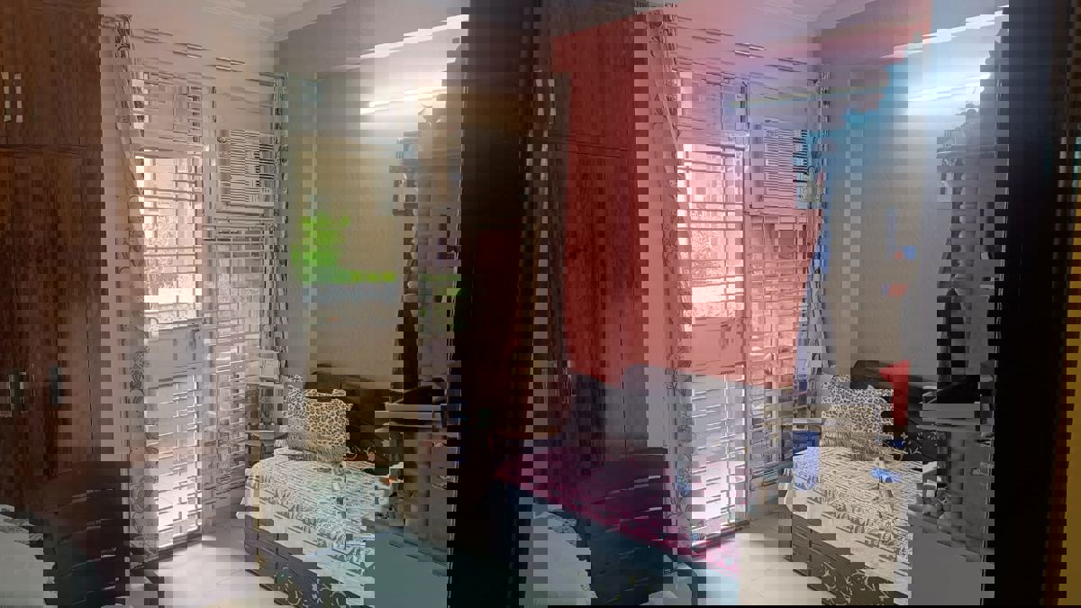 3 BHK + Pooja Room,Servant Room,Study Room Independent House For Sale in DLF Phase II