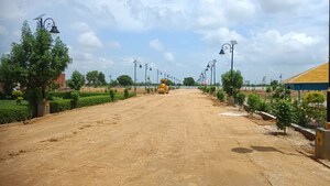  Plot For Sale in Jattari