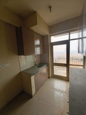 Room in 2 BHK Apartment at Adani Aangan, Sector 89a – for Rent