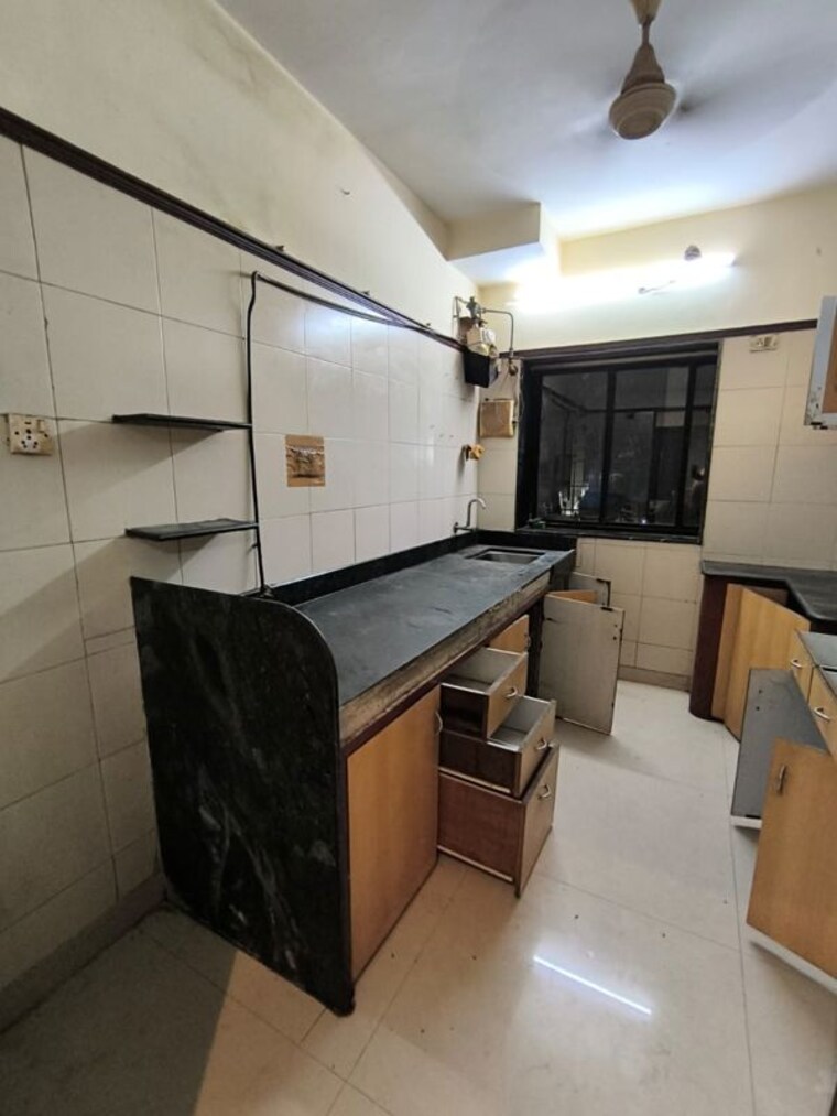 Kitchen, abrol-vastu-park 2 Bedroom 750 Sq.Ft. Apartment In Malad West Mumbai 9762972