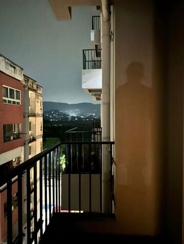 3 BHK Builder Floor – Exterior View View at 6 Mile - for Rent