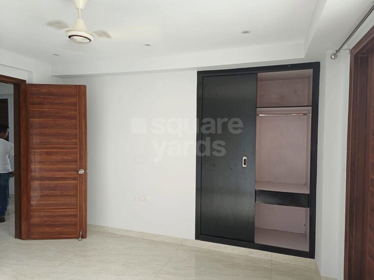Room, safdarjung enclave 2 Bedroom 1682 Sq.Ft. Builder Floor In Safdarjung Enclave Delhi 9763033