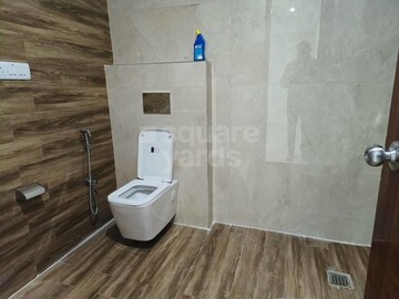 Bathroom in 2 BHK Builder Floor at Safdarjung Enclave – for Rent