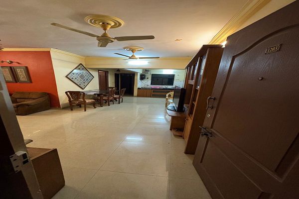 2 BHK Apartment For Rent in RNA NG Royal Park