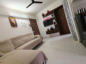 Furnished Amenities in 2 BHK Apartment at Saheel ITrend Homes, Hinjewadi – for Rent