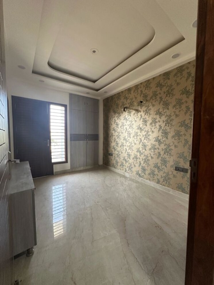 Room, soha-neal-city 3 Bedroom 1150 Sq.Ft. Builder Floor In Sector 98 Faridabad 9763332